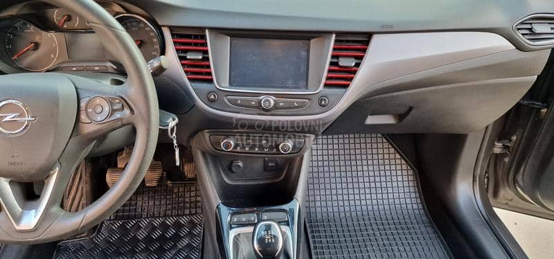 Opel Crossland X  1.5 ecotec D