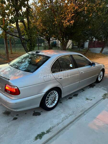 BMW 520 2.2i