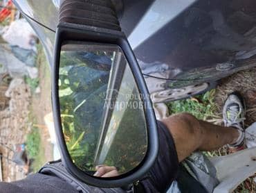 levi retrovizor za Fiat Punto