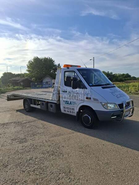 Mercedes Benz Sprinter