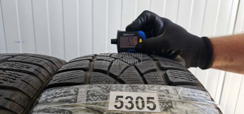 Dunlop 235/55 R18 Zimska