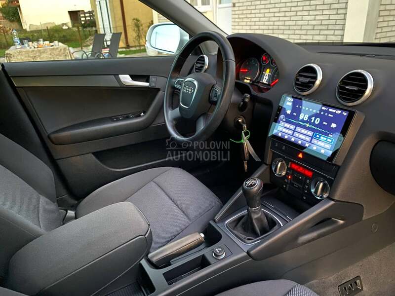 Audi A3 1.6 TDI/NAV/KAMERA