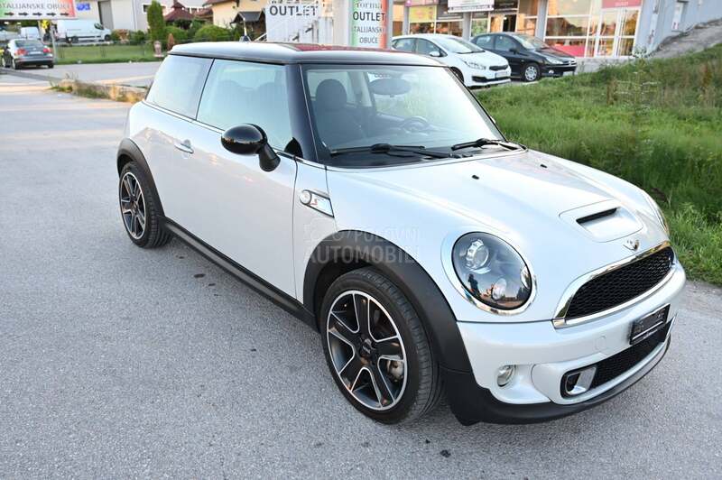 MINI Cooper S R56