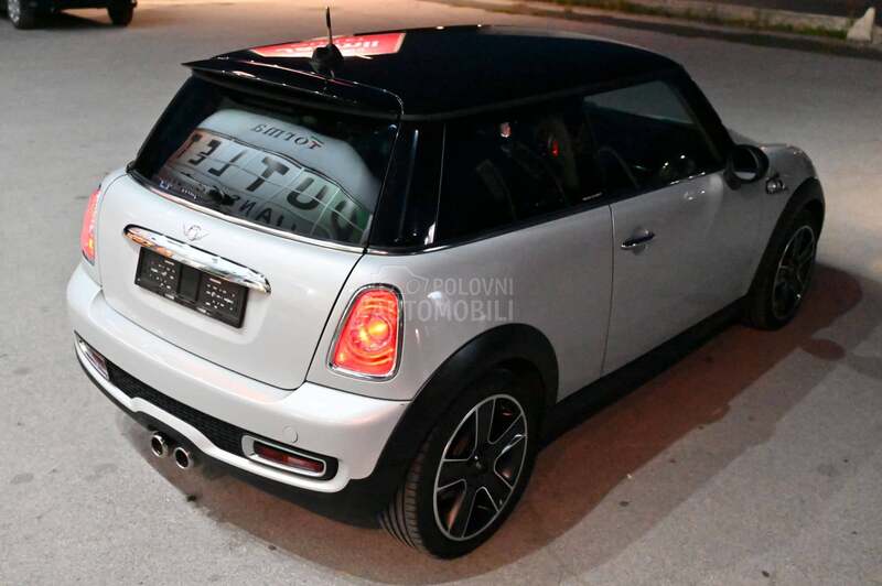 MINI Cooper S R56