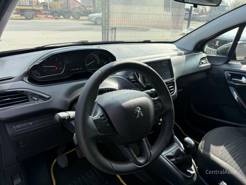 Peugeot 208 1.5HDI V.SER.