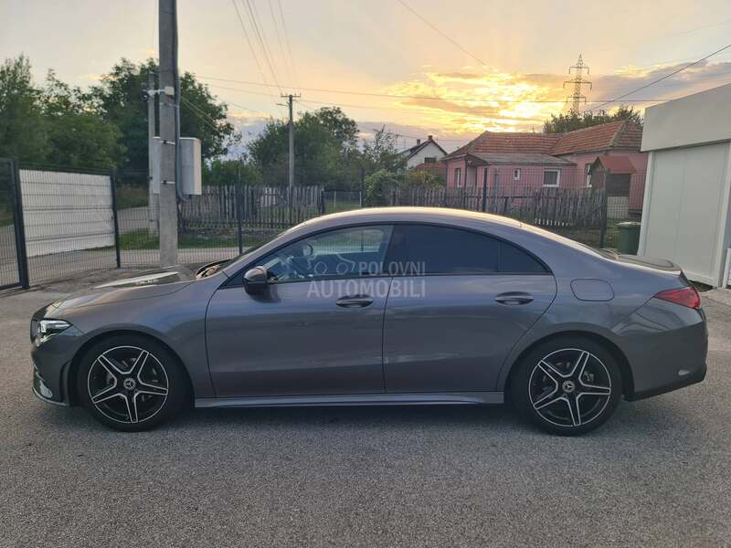Mercedes Benz CLA 180 AMG
