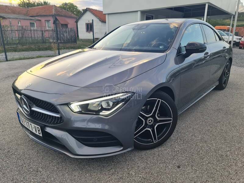 Mercedes Benz CLA 180 AMG