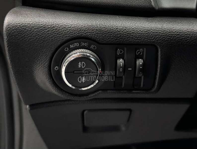 Opel Astra J 1.4 TURBO CH
