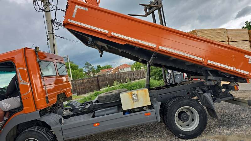 Mercedes Benz atego