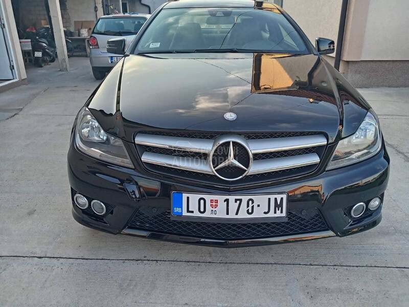 Mercedes Benz C 180 AMG