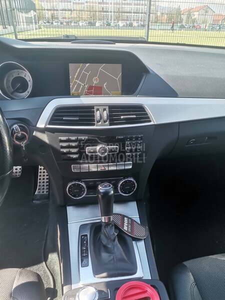 Mercedes Benz C 180 AMG
