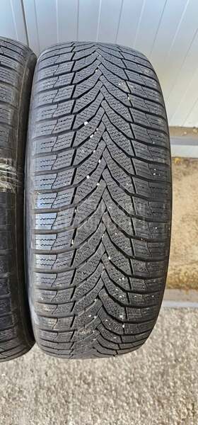 Nexen 235/55 R19 Zimska