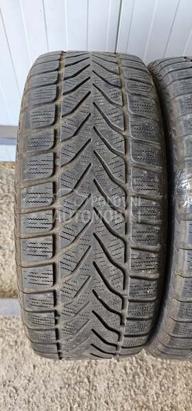 Lassa 215/60 R17 Zimska