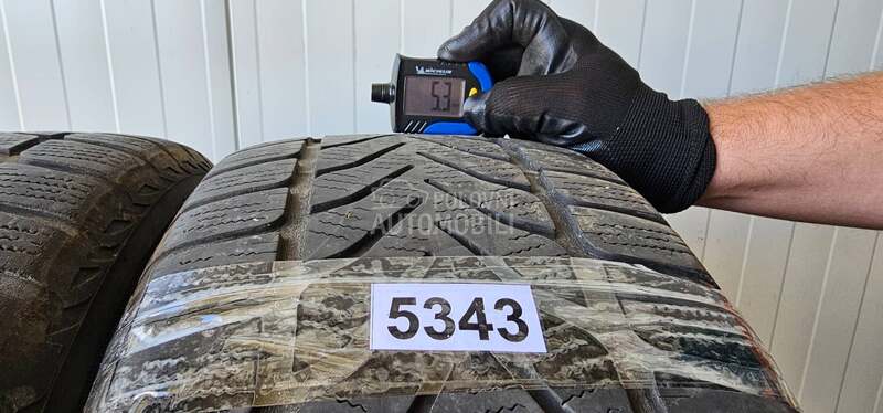 Lassa 215/60 R17 Zimska