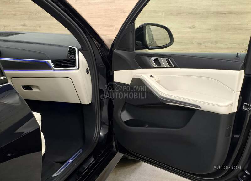 BMW X5 M 3.0d Xdrive VAZDUH