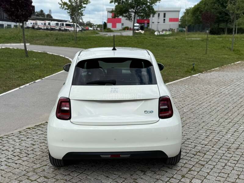 Fiat 500e probna d0zvola
