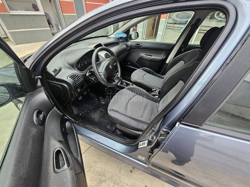 Peugeot 206 1.4 ben 5 v r a t a