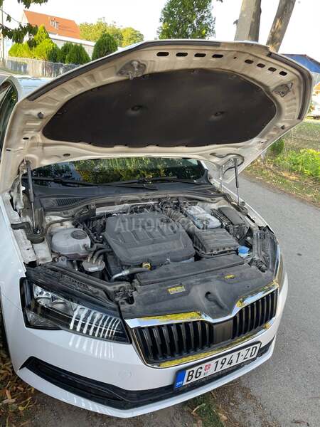 Škoda Superb 2.0 DSG T.O.P