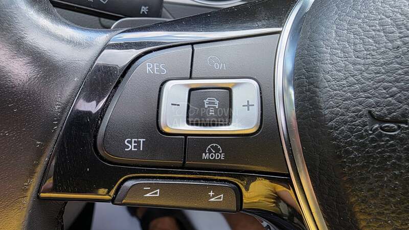 Volkswagen Golf 7 1.6 TDI Pano/Led/Dsg