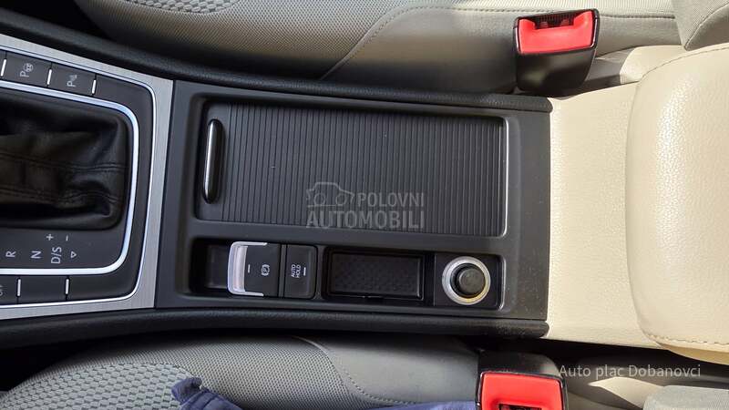 Volkswagen Golf 7 1.6 TDI Pano/Led/Dsg