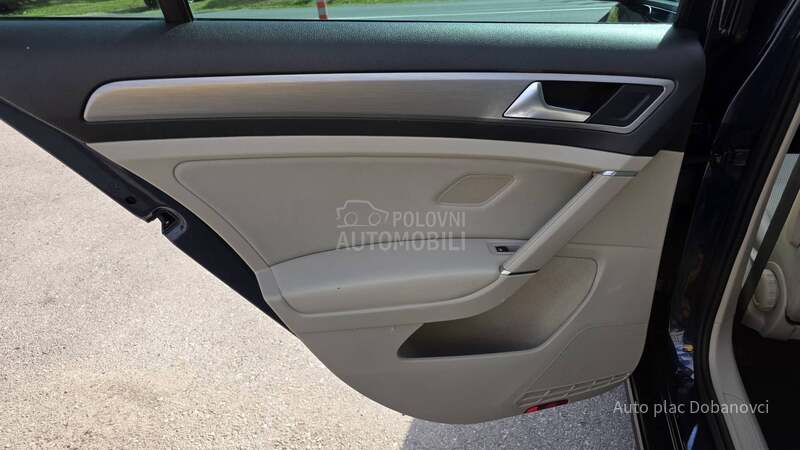 Volkswagen Golf 7 1.6 TDI Pano/Led/Dsg