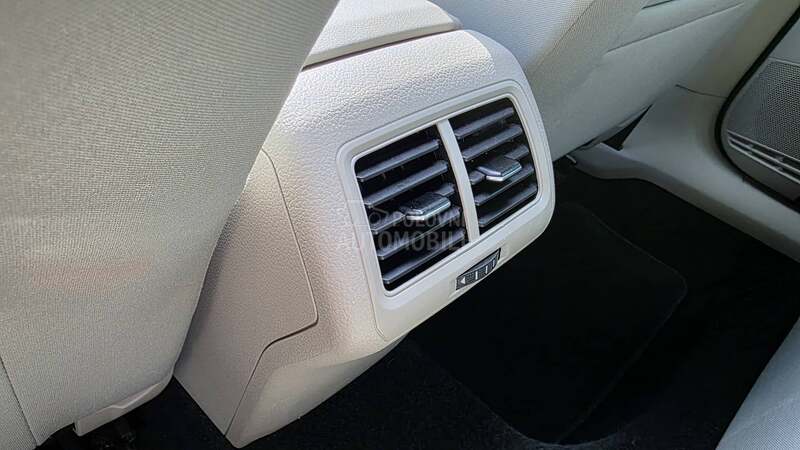 Volkswagen Golf 7 1.6 TDI Pano/Led/Dsg