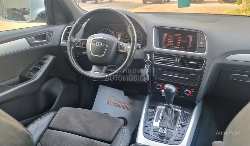 Audi Q5 2.0  S line