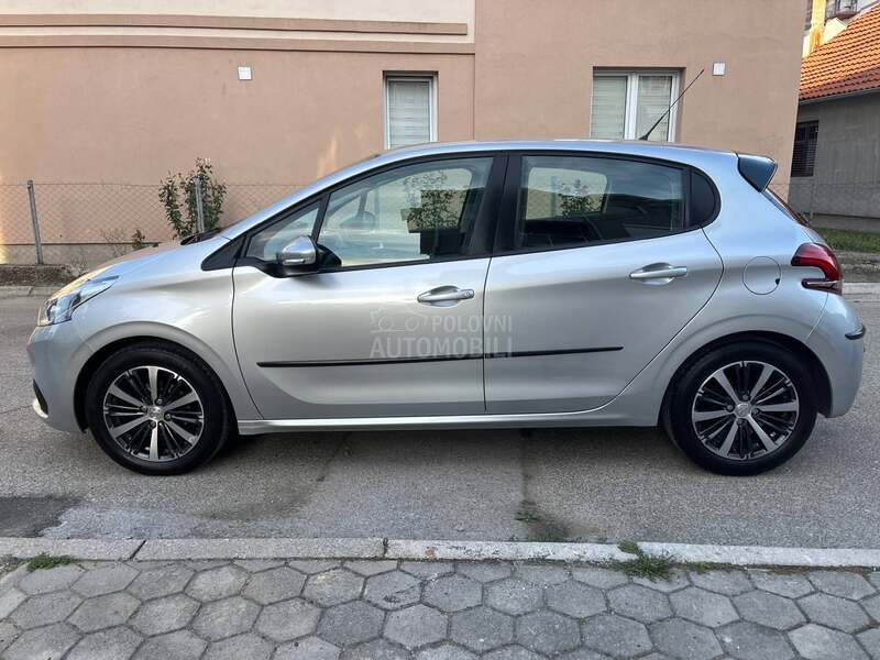 Peugeot 208 1.6 HDI Allure