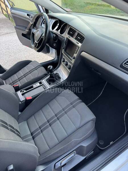 Volkswagen Golf 7 1.6TDI/XENON/LED/