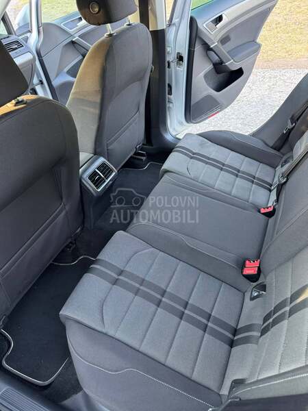 Volkswagen Golf 7 1.6TDI/XENON/LED/