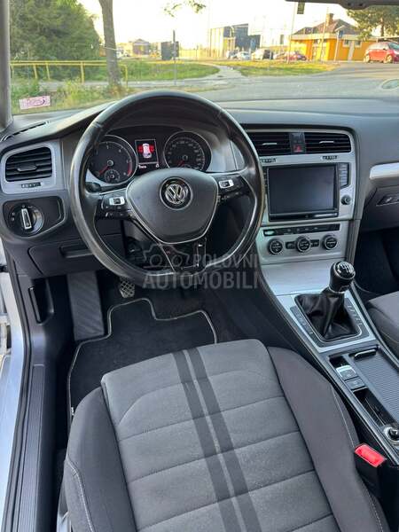 Volkswagen Golf 7 1.6TDI/XENON/LED/