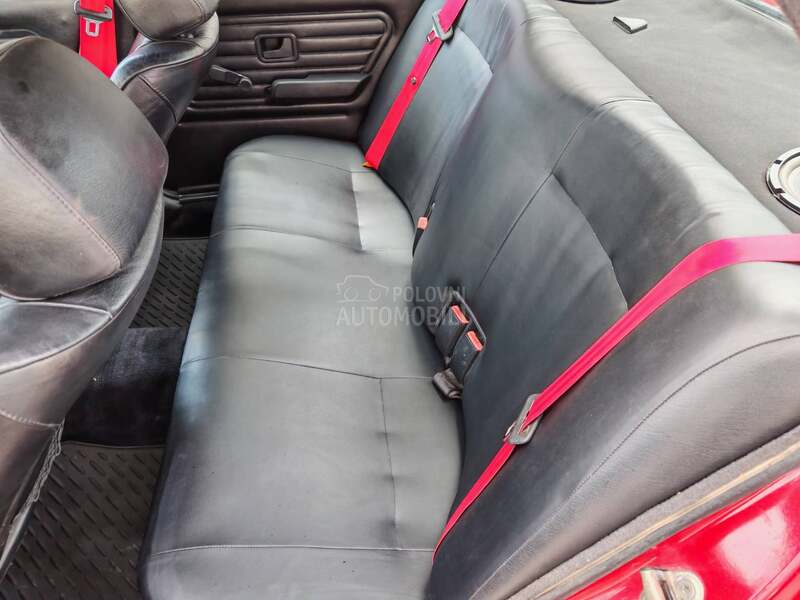 BMW 318 1.8