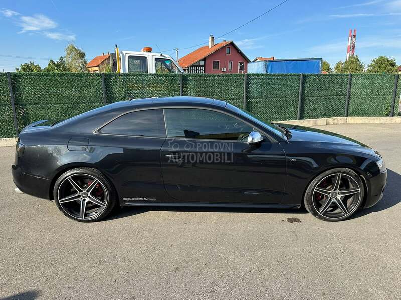 Audi S5 4.2 V8