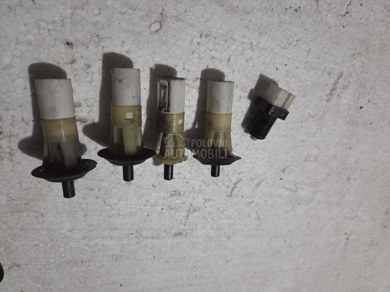 prekidaci releji sat