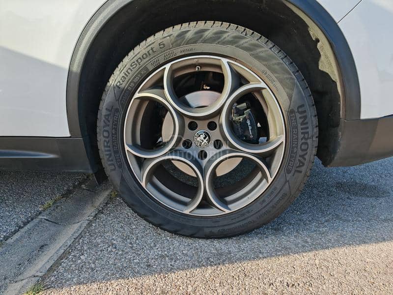 Alfa Romeo Stelvio 2.0 Turbo Q4 Super