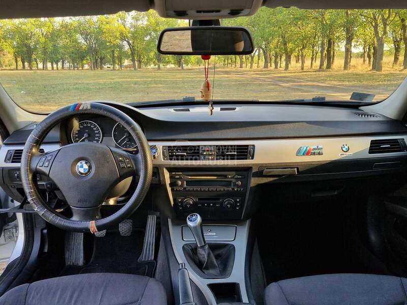 BMW 320d 