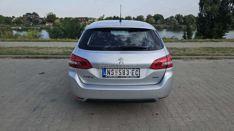 Peugeot 308 SW 1.6 hdi EAT6