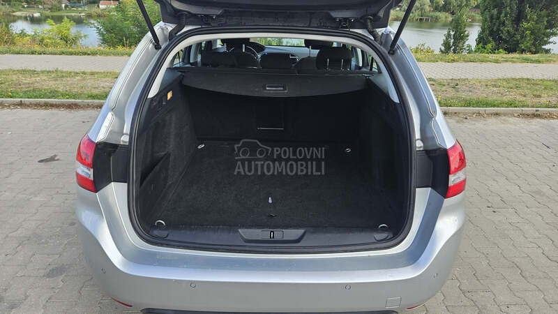 Peugeot 308 SW 1.6 hdi EAT6