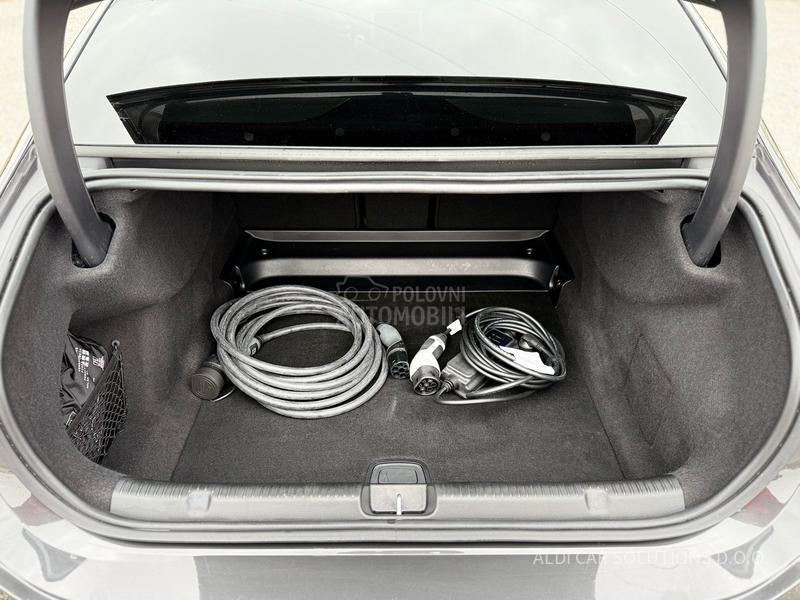 Mercedes Benz EQE 350 AMG Line