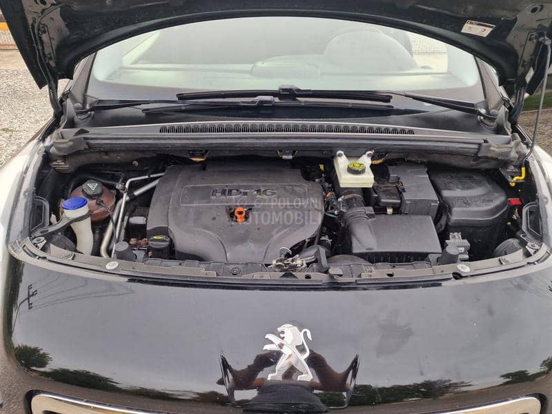 Peugeot 3008 2.0 HDI ALLURE
