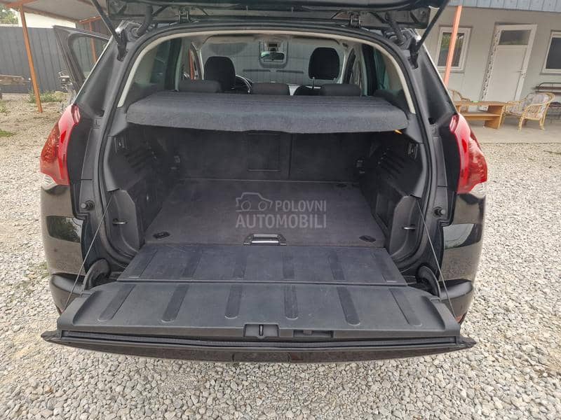 Peugeot 3008 2.0 HDI ALLURE