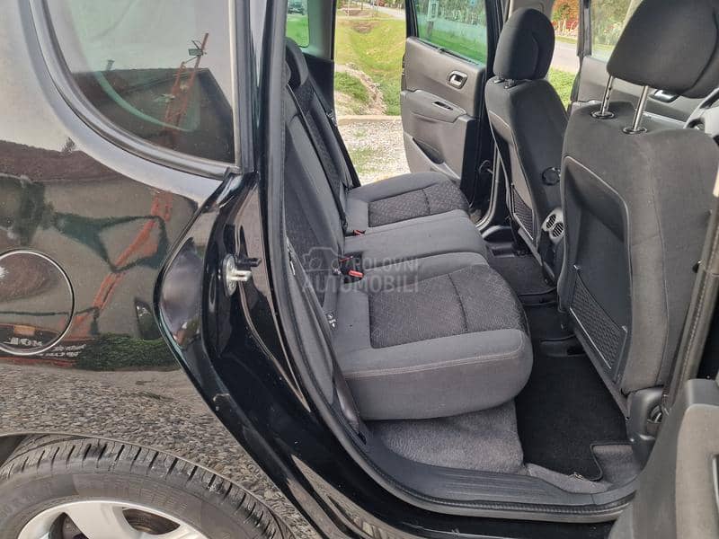 Peugeot 3008 2.0 HDI ALLURE