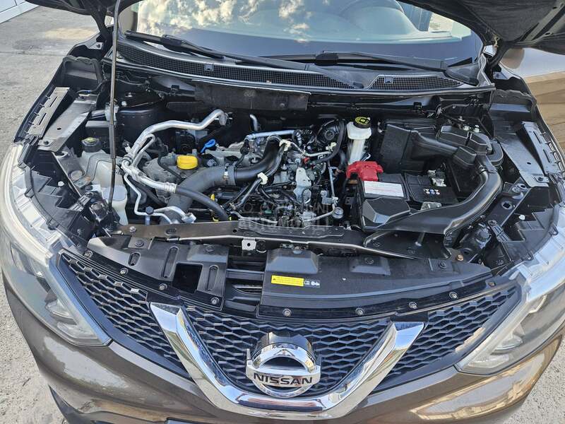 Nissan Qashqai 1,2b
