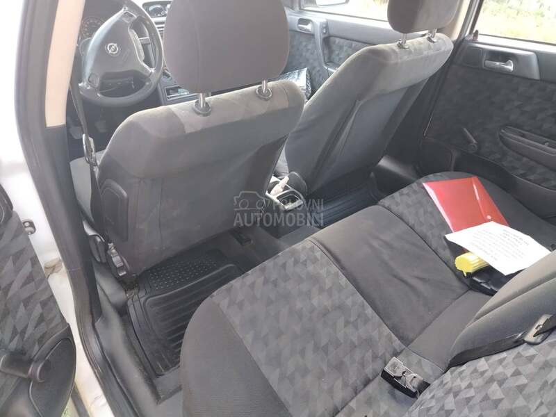 Opel Astra G 