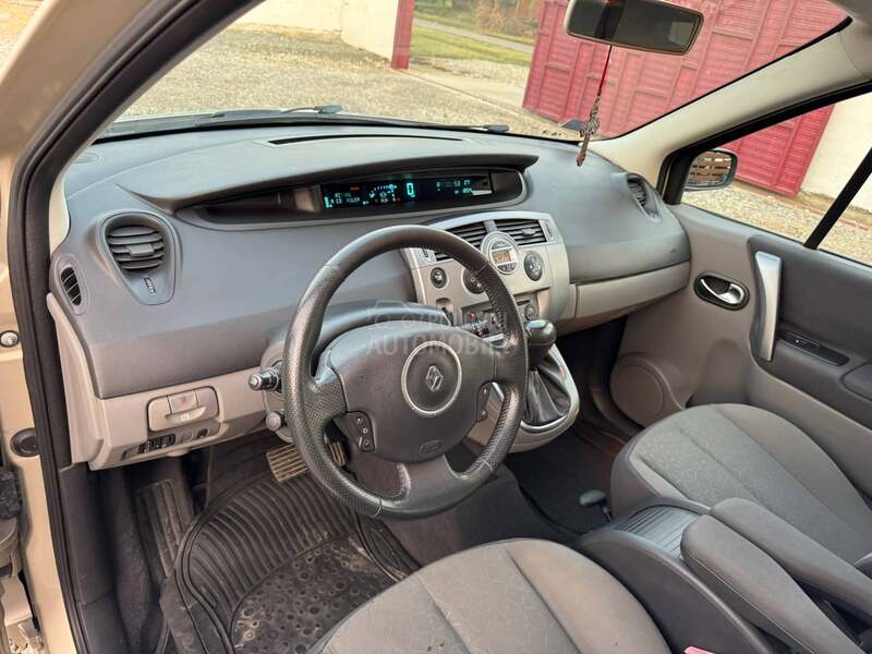 Renault Scenic 1.6 16v a.u.t.o.m.a