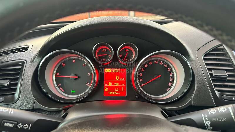 Opel Insignia k o ž a/N a v i/