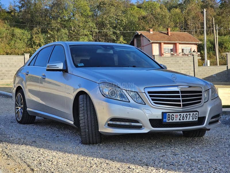 Mercedes Benz E 220 7G Tronic