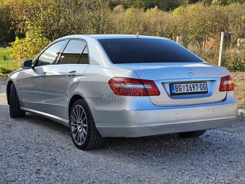 Mercedes Benz E 220 7G Tronic
