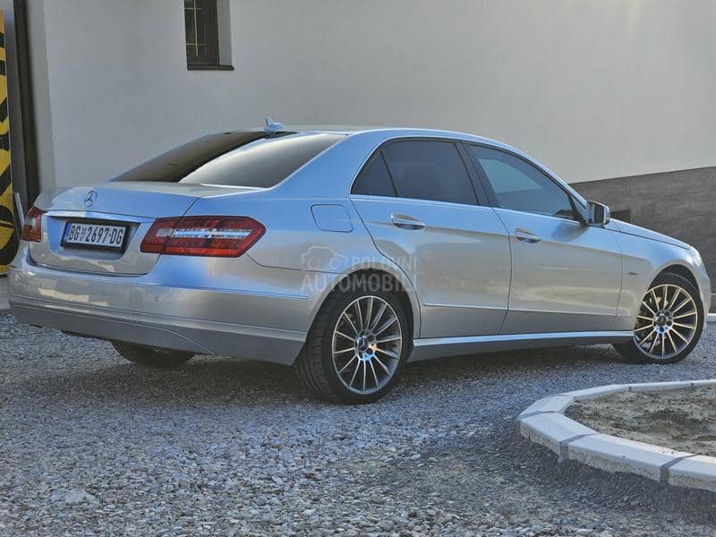 Mercedes Benz E 220 7G Tronic