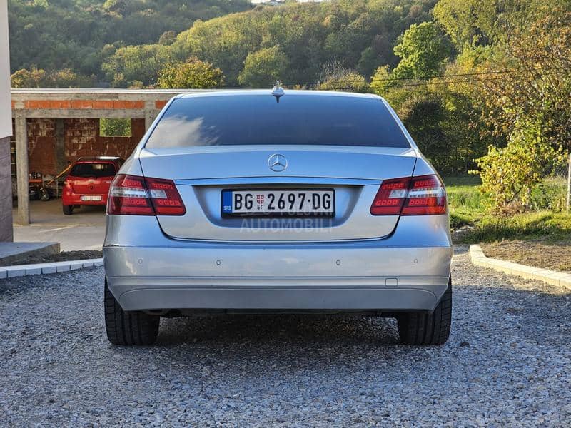 Mercedes Benz E 220 7G Tronic